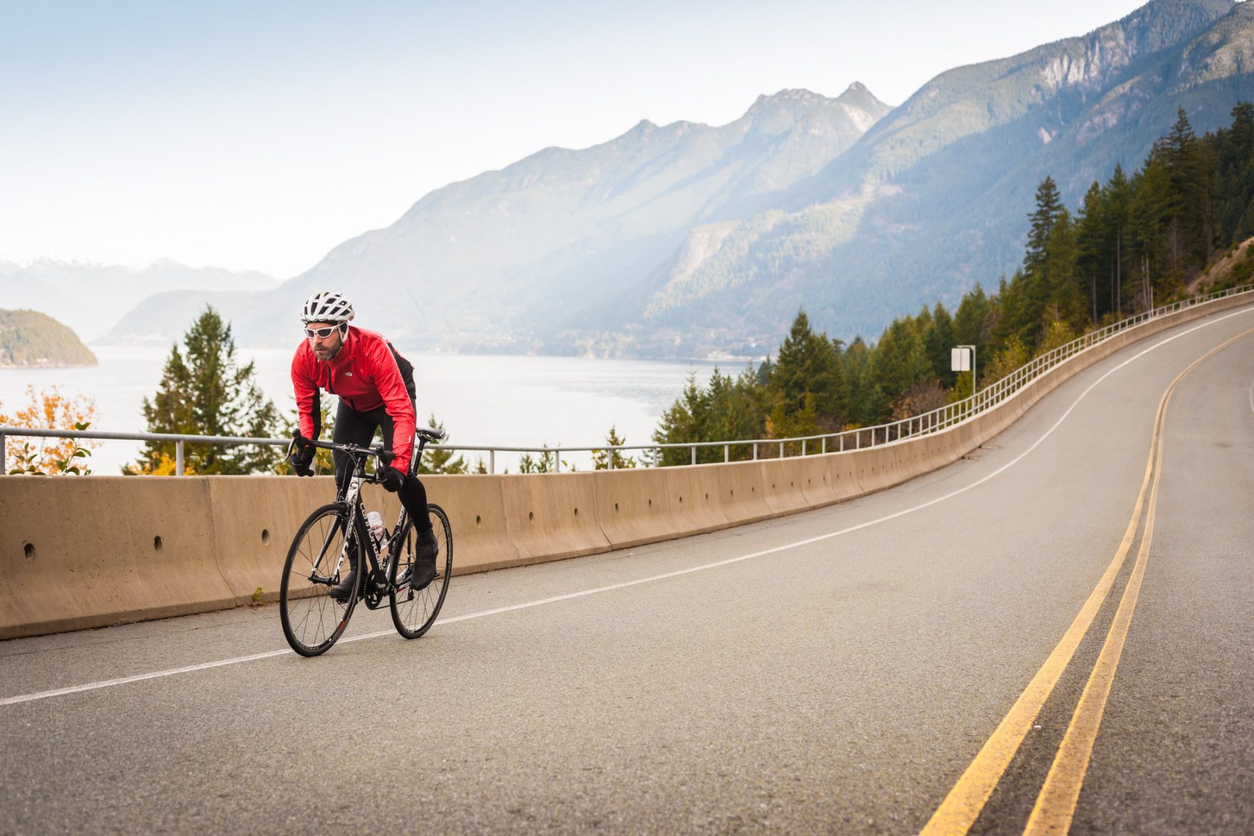 Sugoi Performance Apparel — advertising photography by Nelson Mouëllic