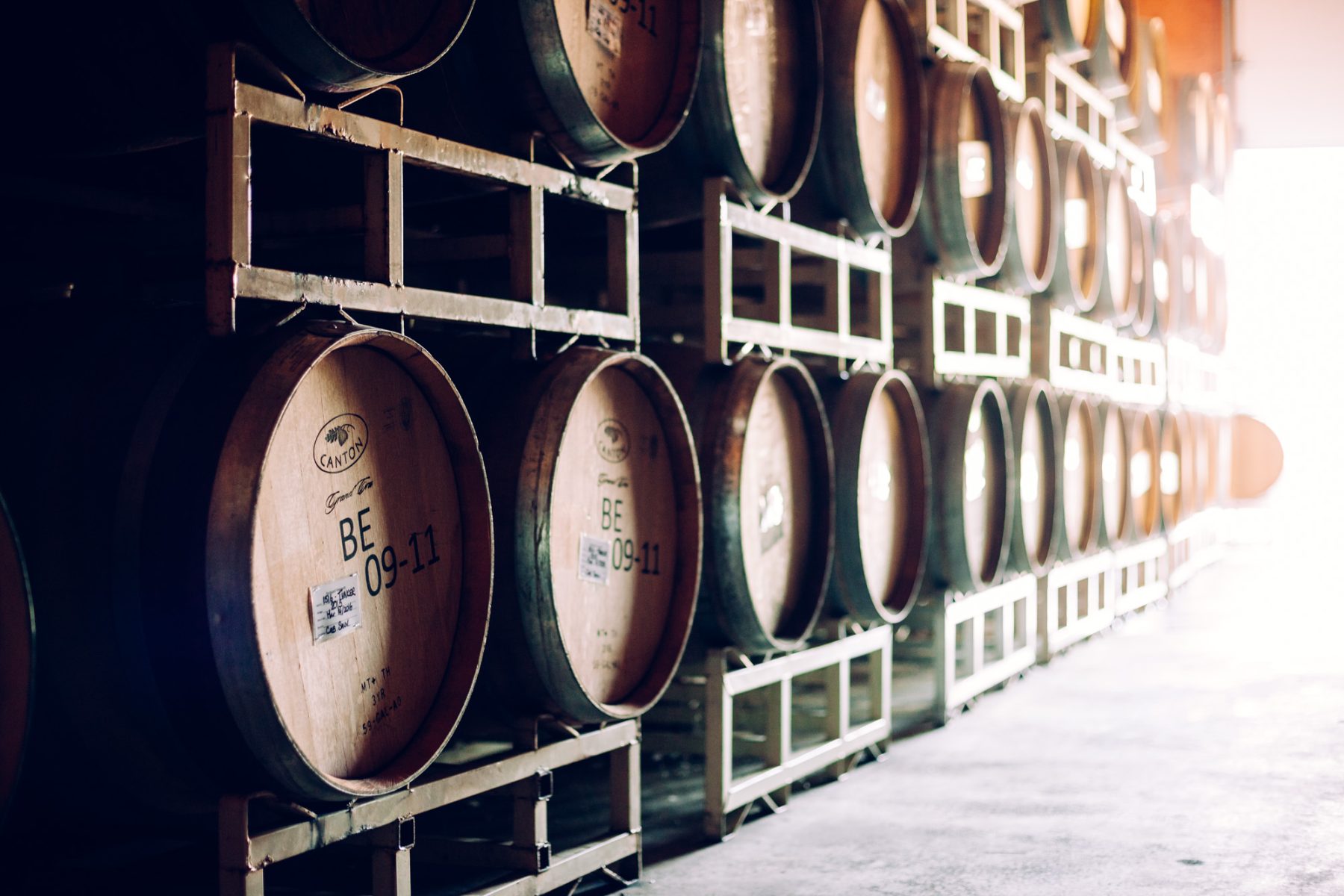 Backyard Vineyards — advertising photography by Nelson Mouëllic